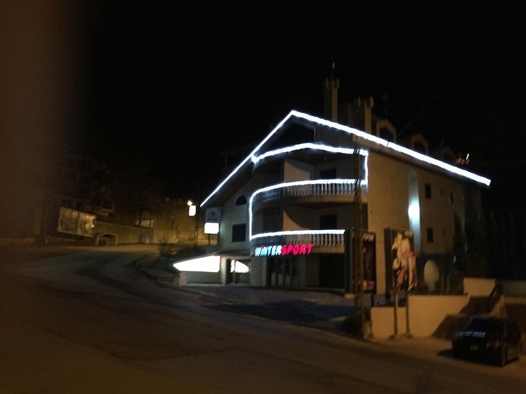 Stone Chalets Faraya Exterior photo